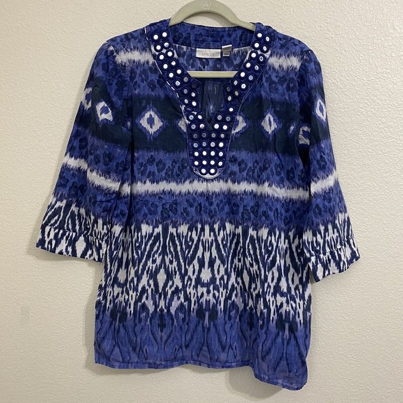 Chico's Tops - Chico's womens Blouse Top Size 1 Medium Blue White Animal Print Cotton